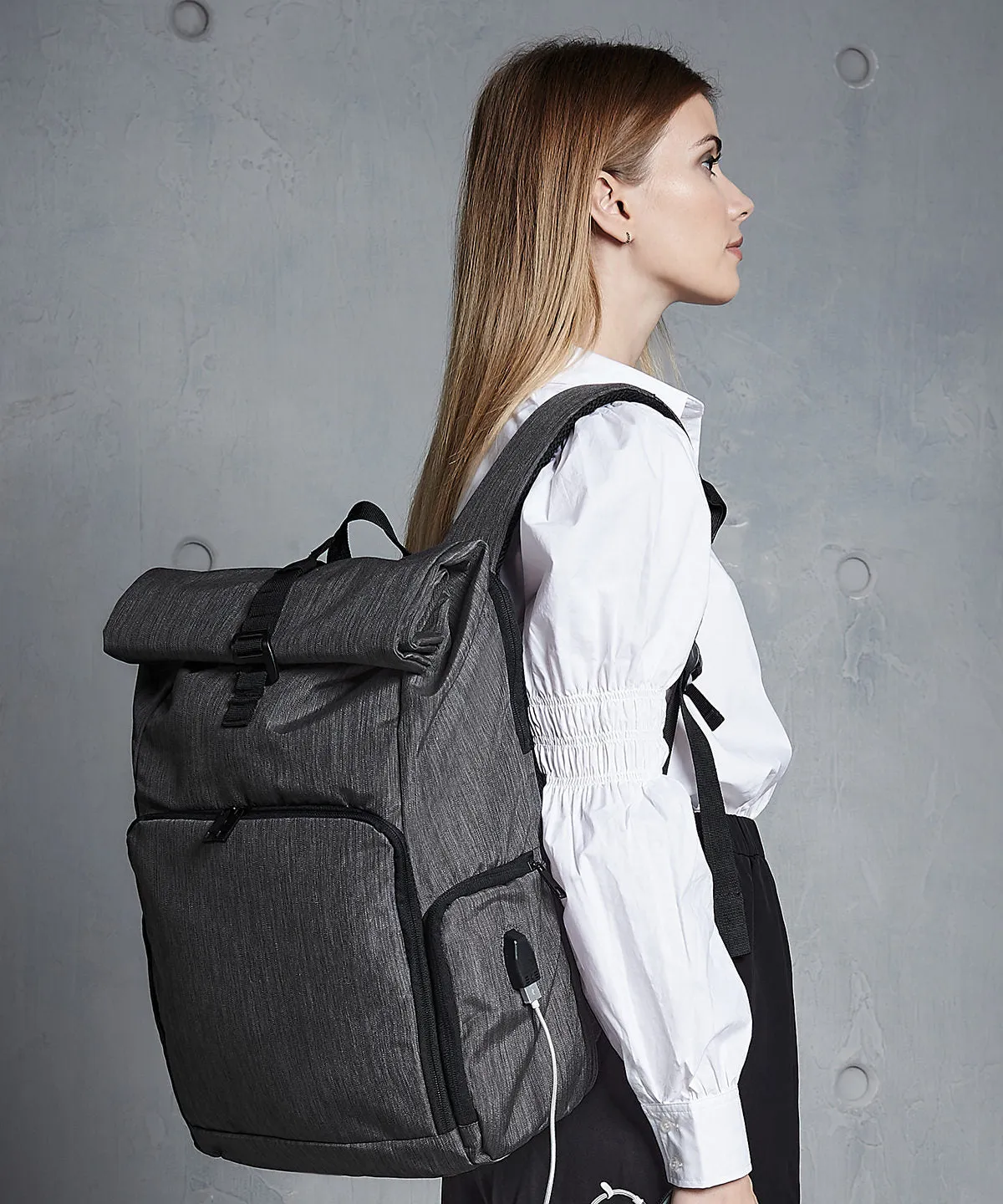 Black - Q-Tech charge roll-top backpack