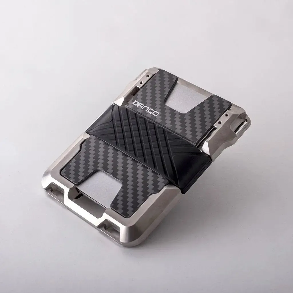 M Series Blackplate | Carbon Fiber