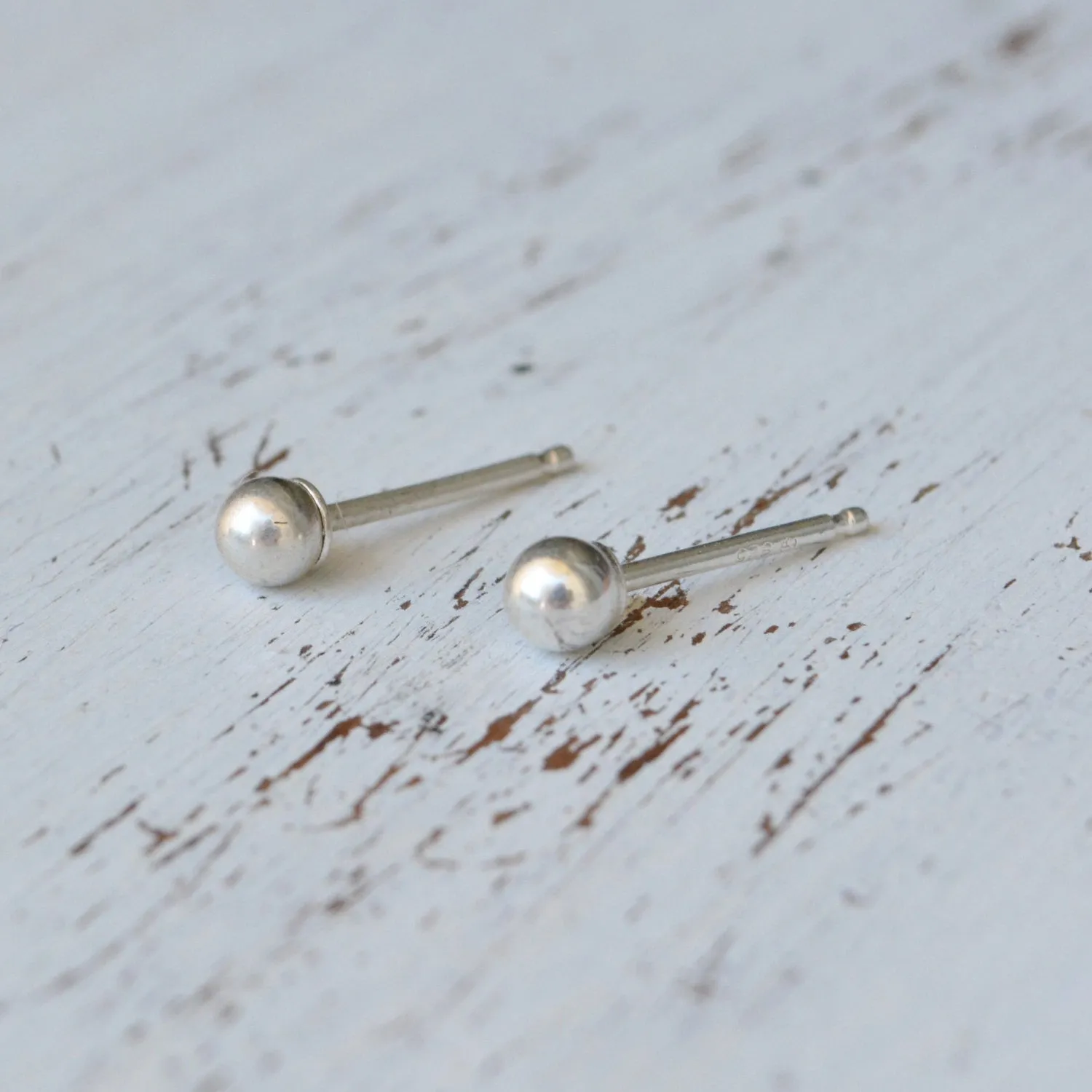 Tiny Dot Gold Filled stud Earrings